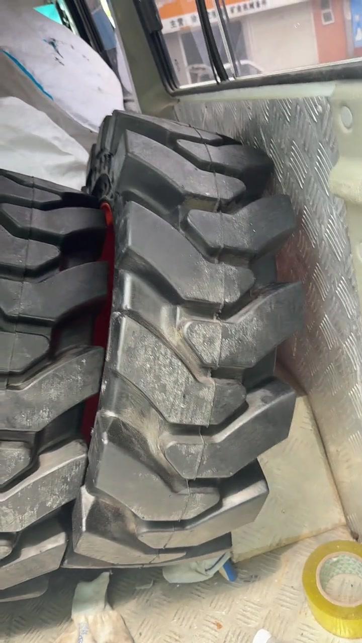 Solid skid steer tire category sample