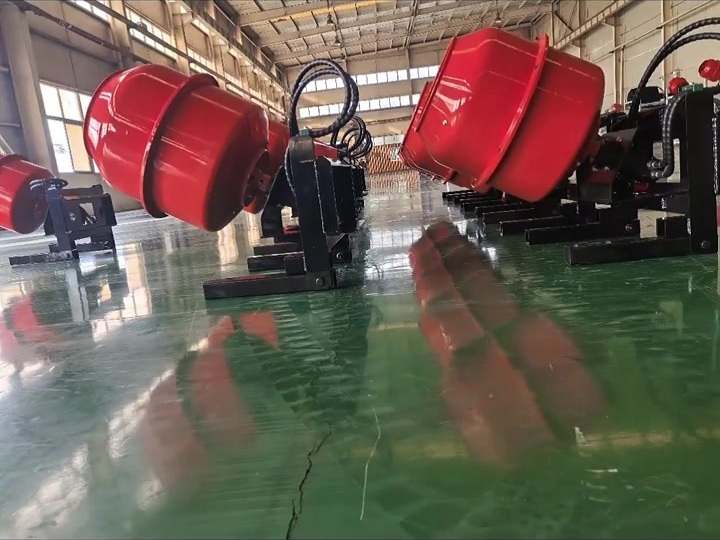 Mixing Bucket for skid steer loaders